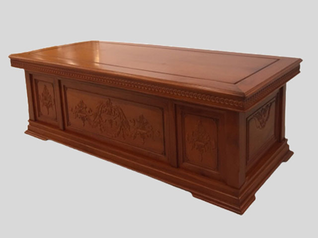 Bàn Giám Đốc 03