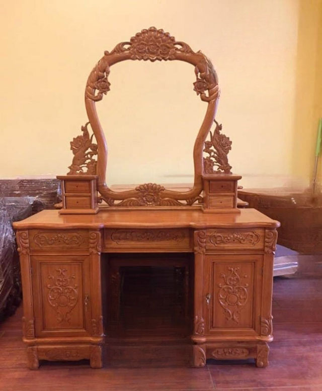 Bàn Trang Điểm 02