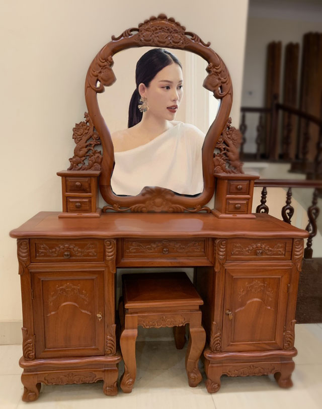Bàn Trang Điểm 05